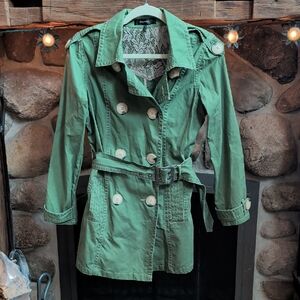 Daisy Fuentes Green Belted Trench Coat